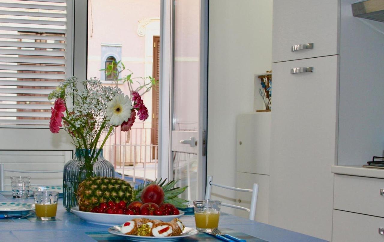 La Casa Di Nora Villa Pozzallo Exteriör bild